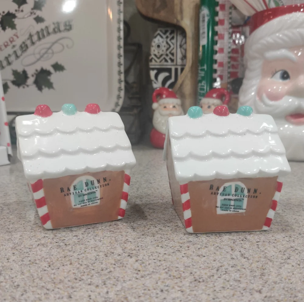 Rae Dunn Christmas Gingerbread House Salt‎ and Pepper Shaker Set